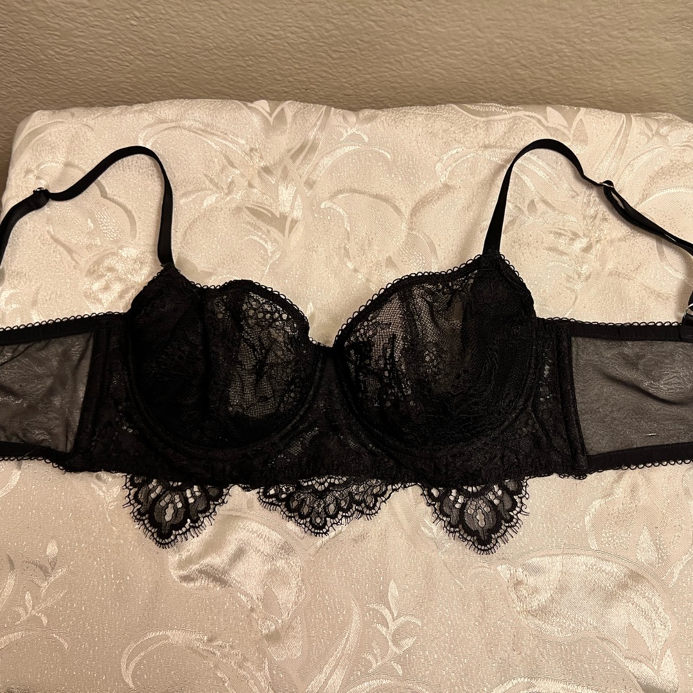 32D Victoria’s Secret Dream Angels Black Bra